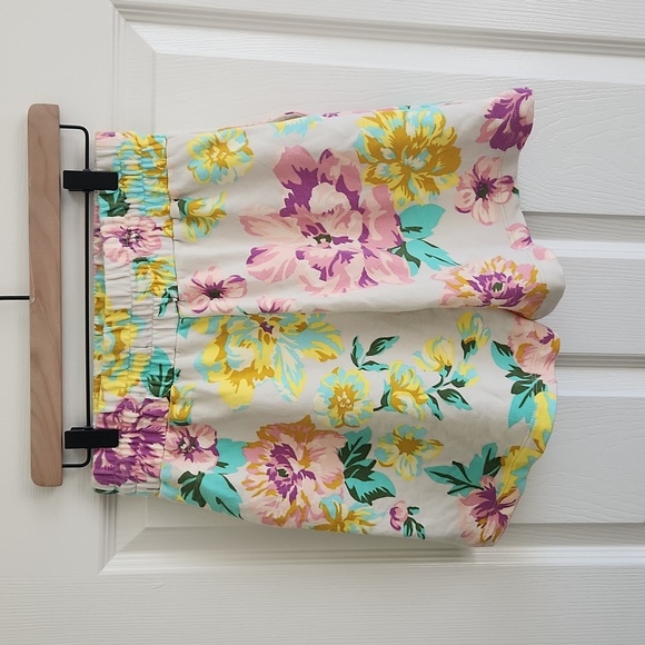 Who What Wear matching floral set sweatshirt S and shorts XS - Picture 8 of 9